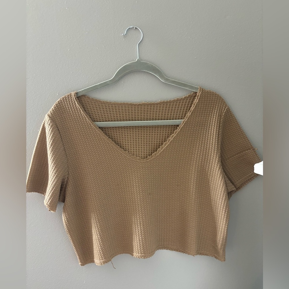 tan/beige waffle knit crop top